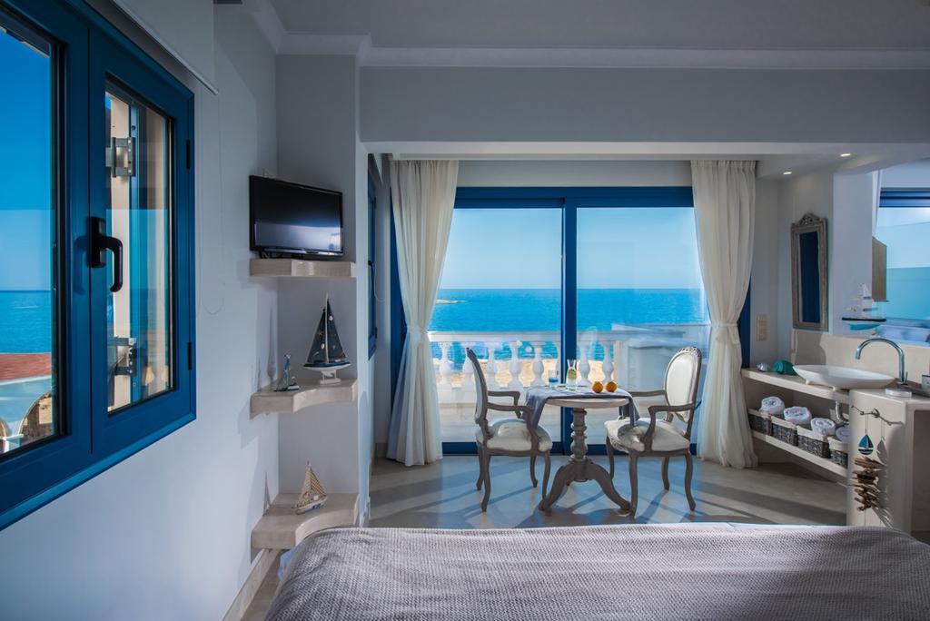 Pyrgos Blue Aparthotel Malia Exteriör bild
